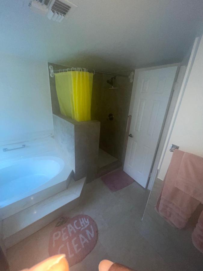 4 Bedroom Home-Casino-State Farm Stadium Only 2 Miles Glendale Exteriér fotografie
